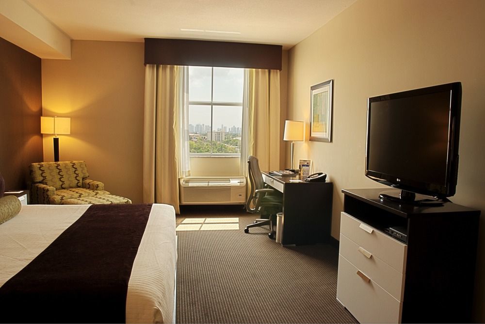 Best Western Plus Miami Intl Airport Hotel & Suites Coral Gables Rom bilde